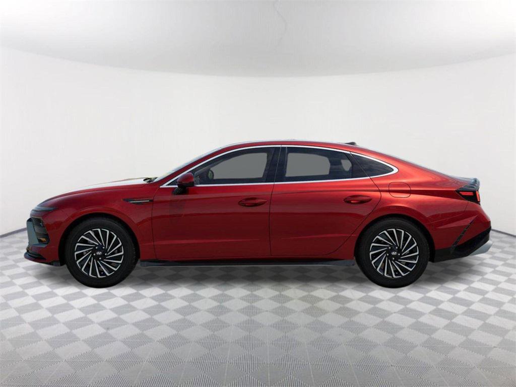 2025 Hyundai Sonata Hybrid SEL photo 3