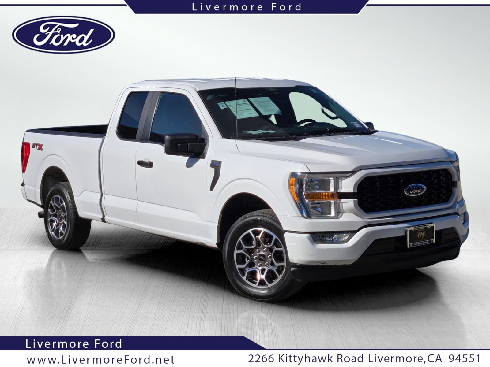 2021 Ford F-150 XL's photo