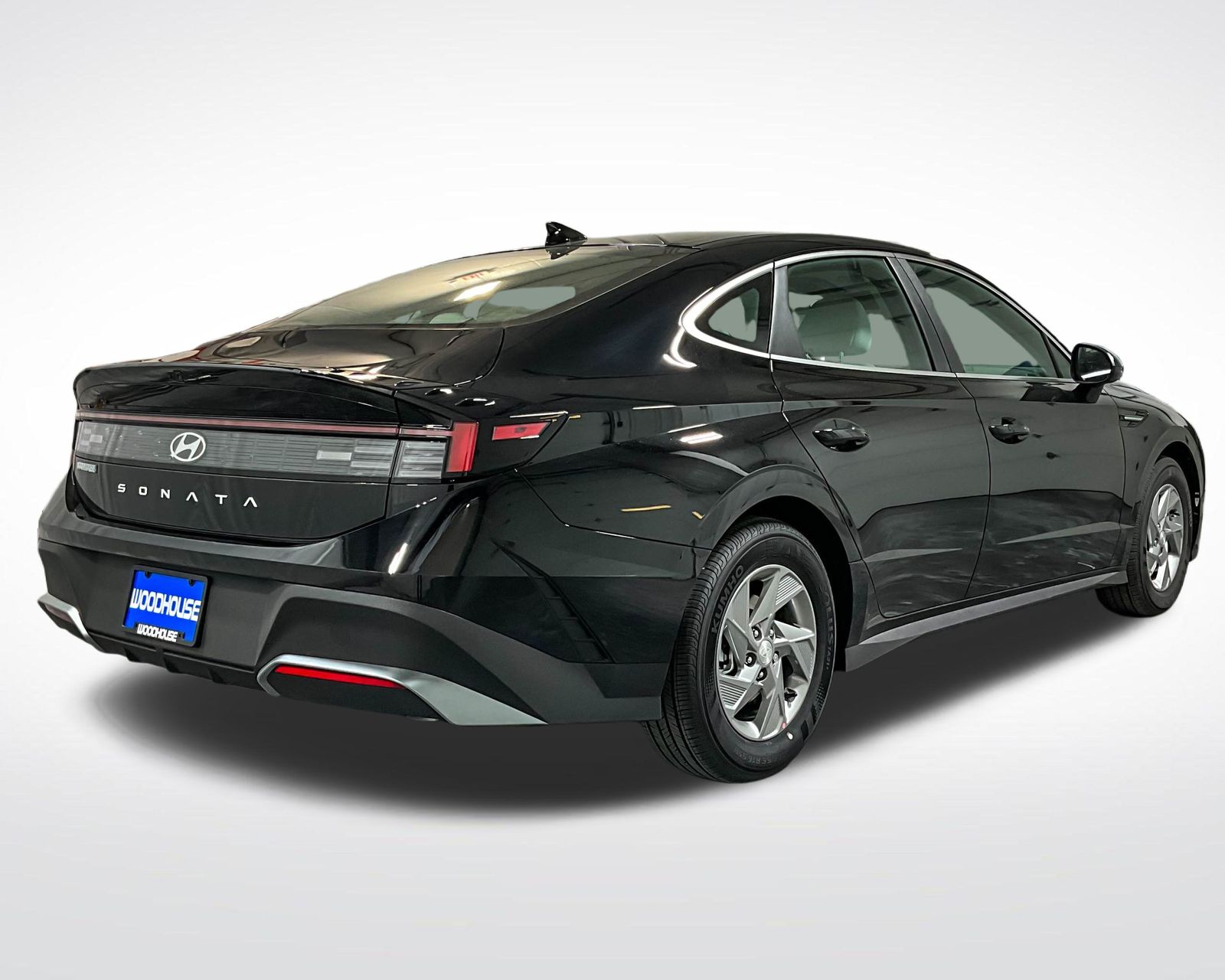 2025 Hyundai Sonata SE photo 4