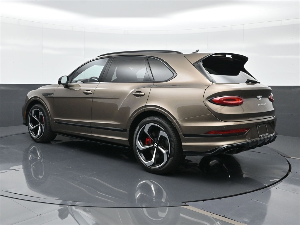 2025 Bentley Bentayga S photo 3