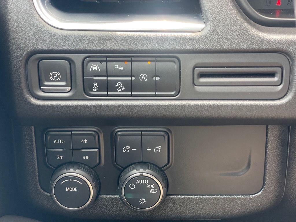 Used 2023 Midnight Blue Metallic Chevrolet Premier image 18