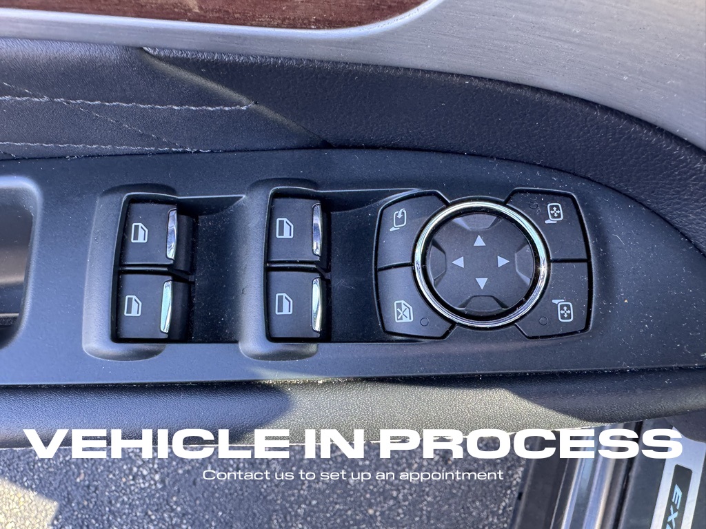 2018 Ford Explorer Platinum photo 14