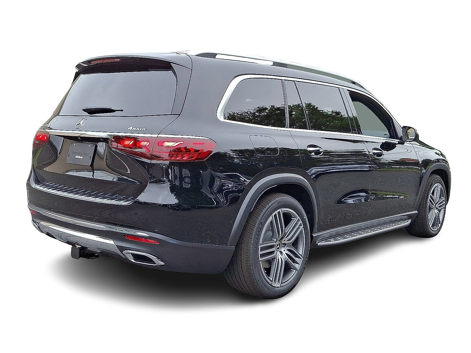 2025 Mercedes Benz GLS 450 4MATIC photo 3