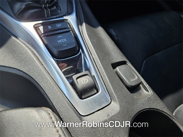 2018 Chevrolet Camaro 1LT photo 20
