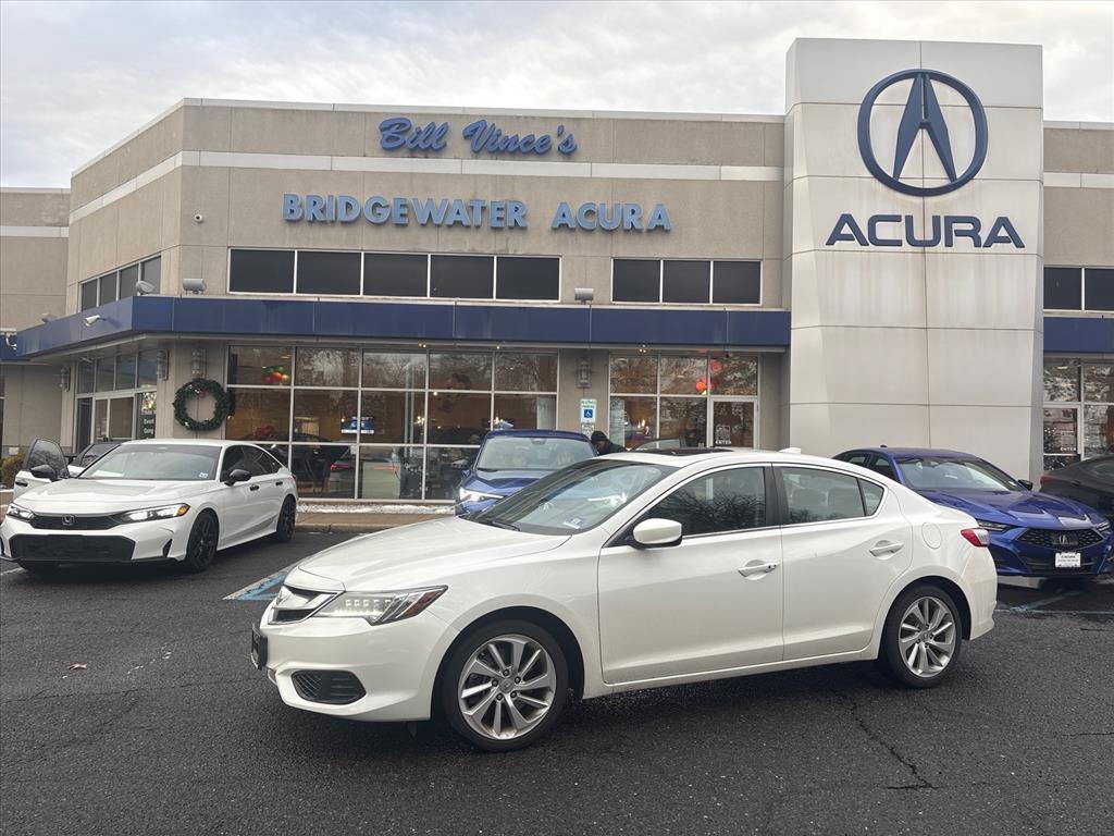 2017 Acura ILX Technology Plus's photo