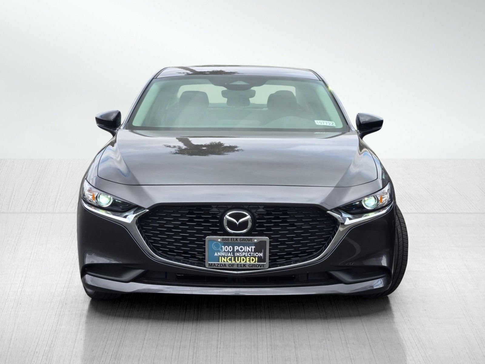 2025 Mazda Mazda3 Sedan 2.5 Select Sport photo 2