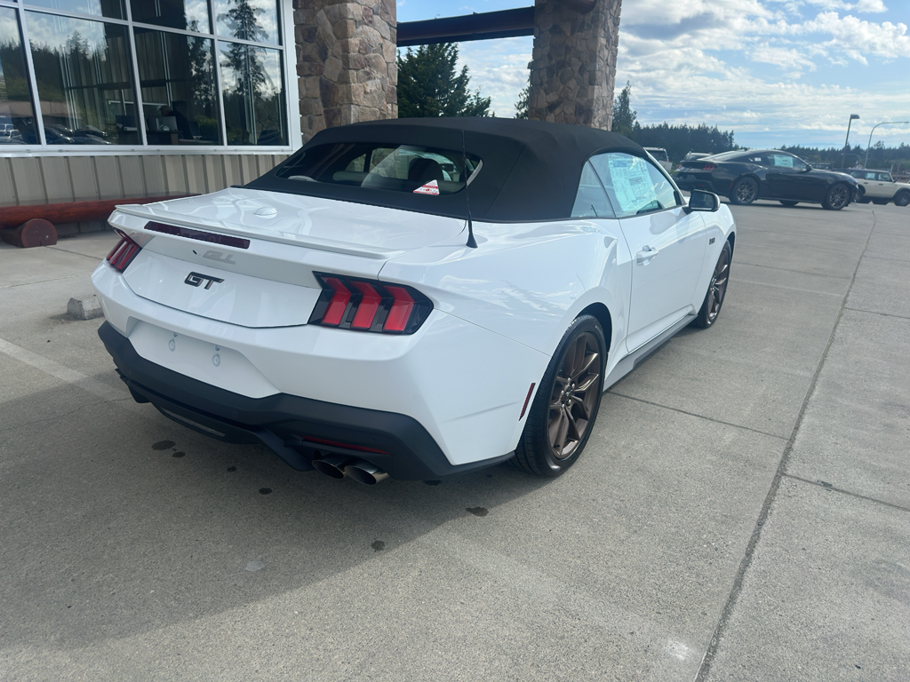 2025 Ford Mustang GT Premium Convertible photo 4