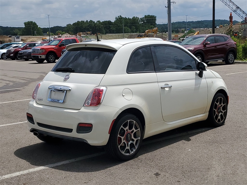 2015 Fiat 500 Sport photo 3