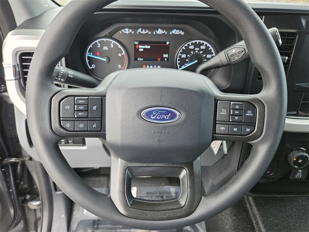 2025 Ford F-250 XL photo 13