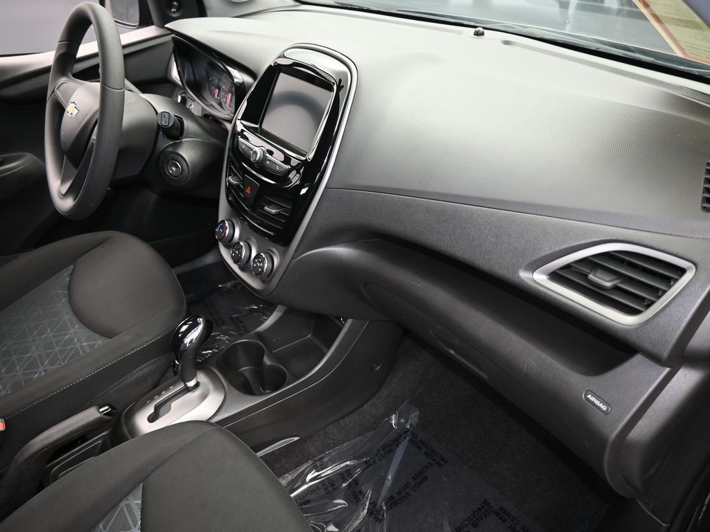 2022 Chevrolet Spark LS photo 32