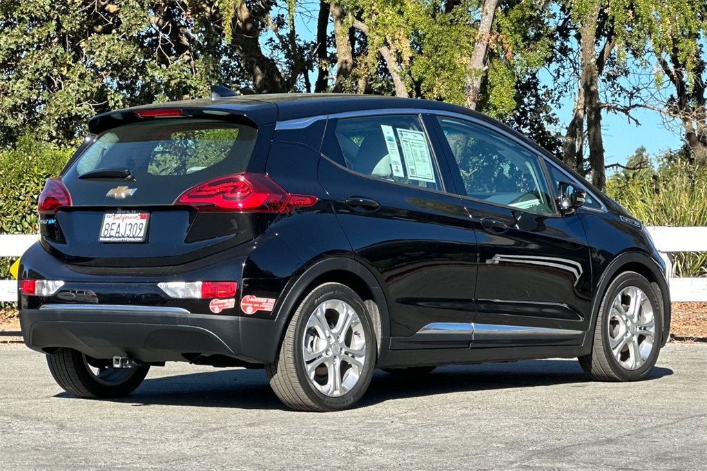 2018 Chevrolet Bolt EV photo 3