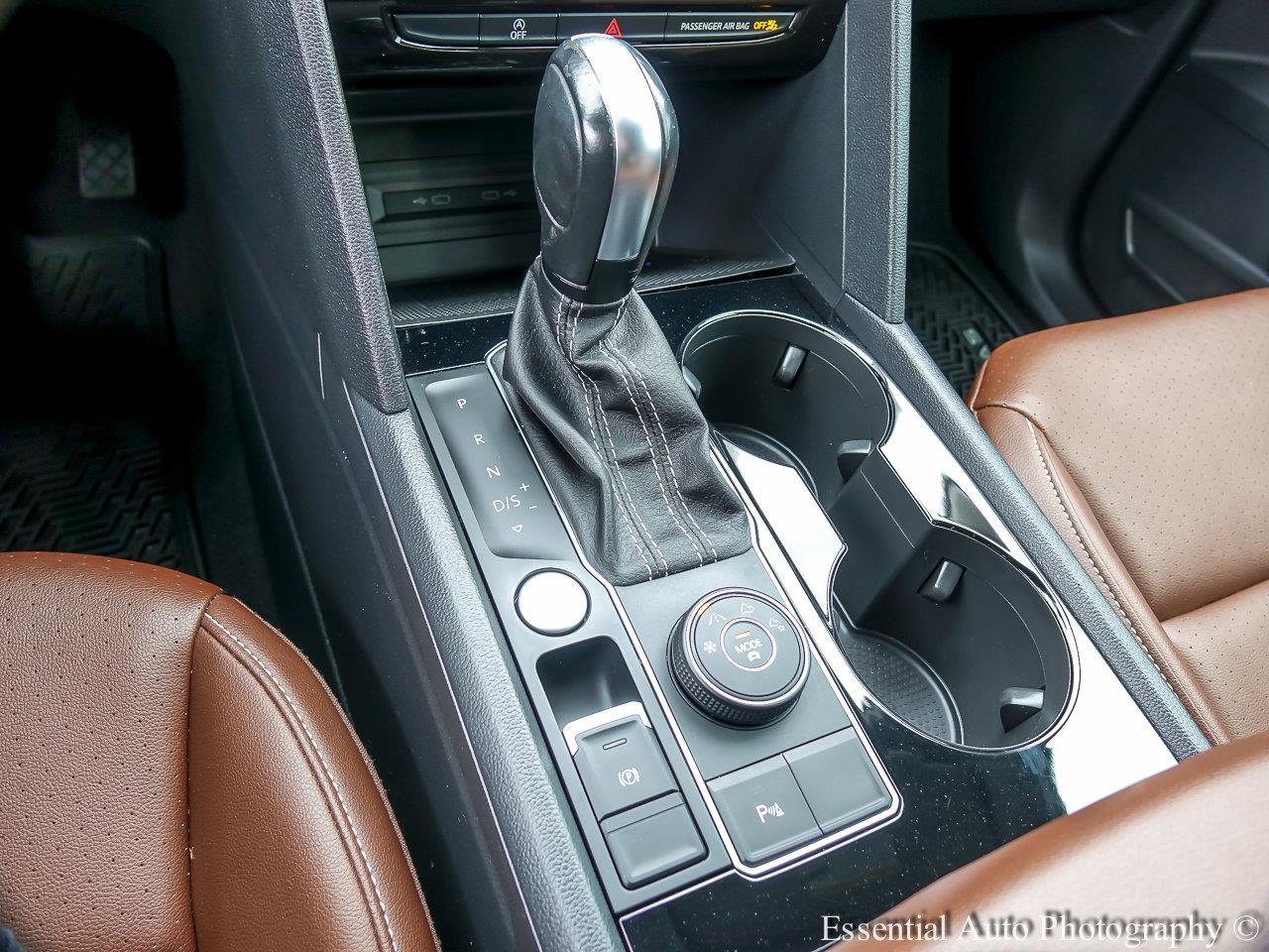 2023 VOLKSWAGEN ATLAS - Image 17