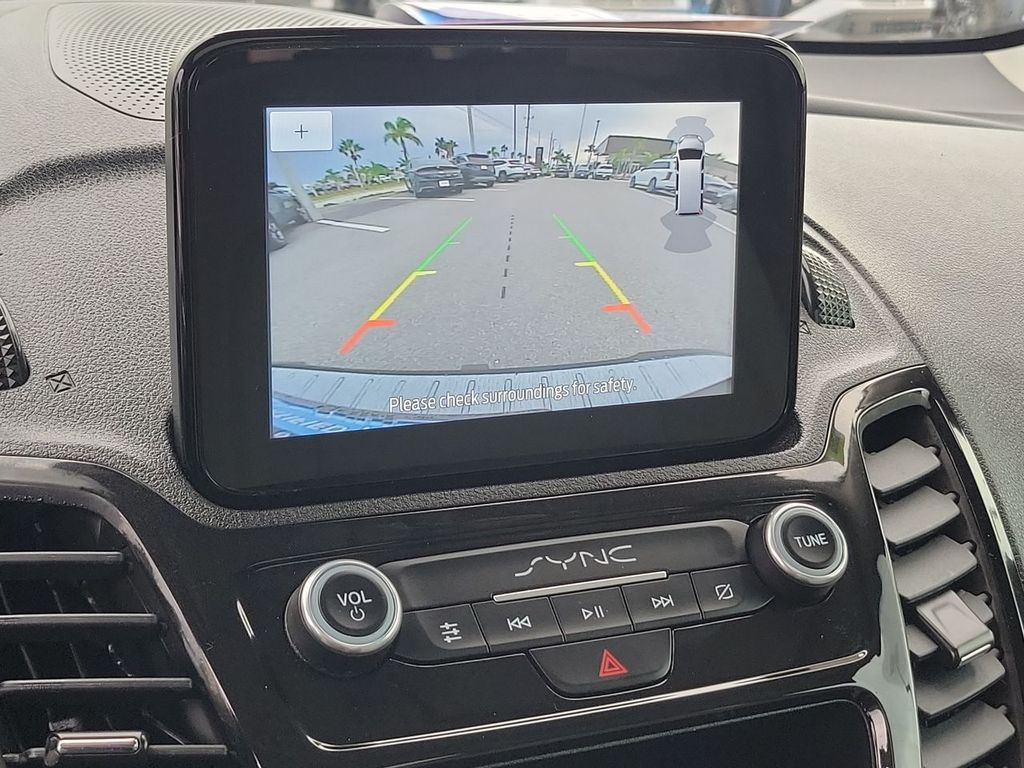 2022 Ford Transit Connect Titanium photo 29