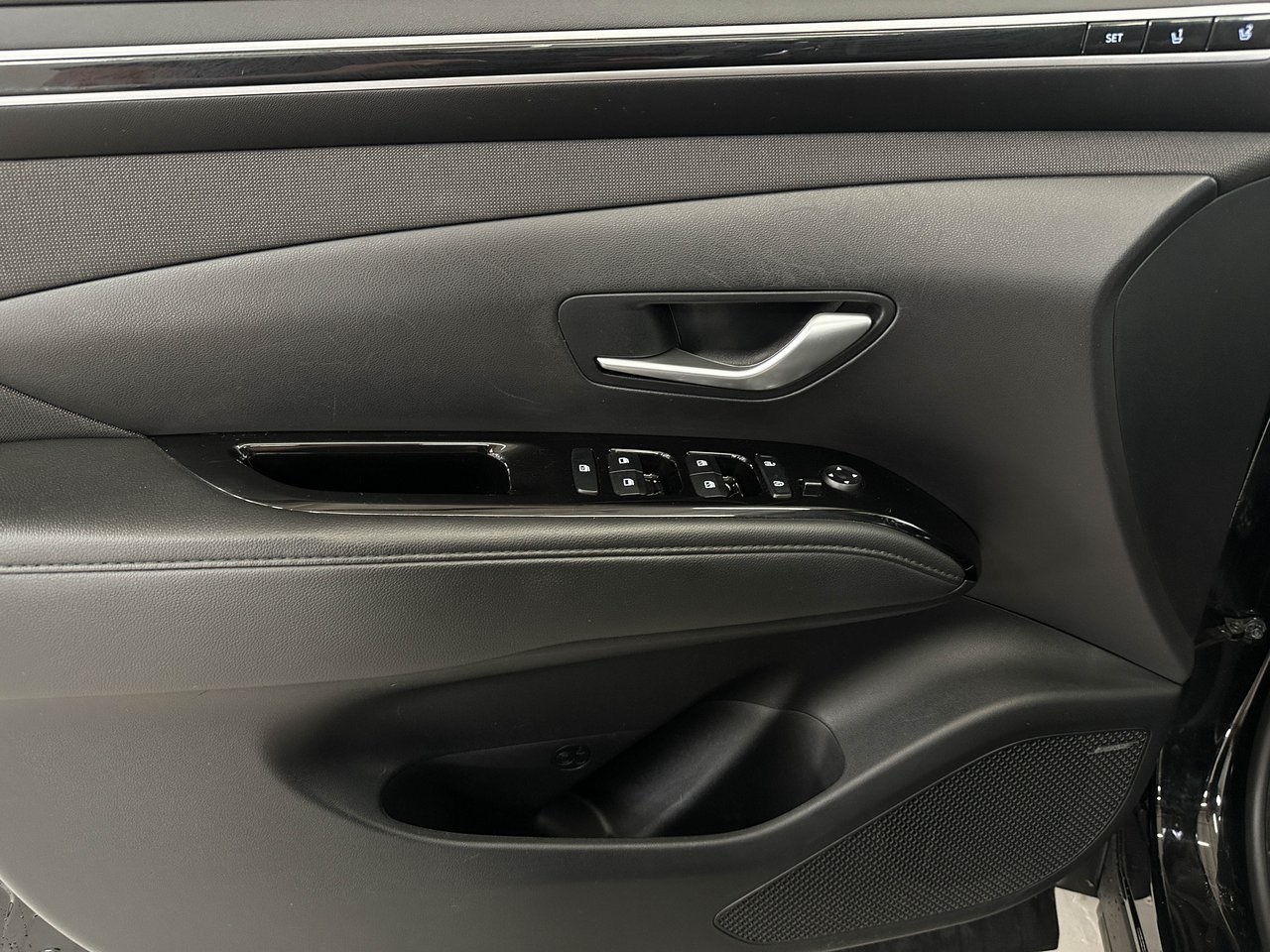 2024 Hyundai Tucson Limited photo 17