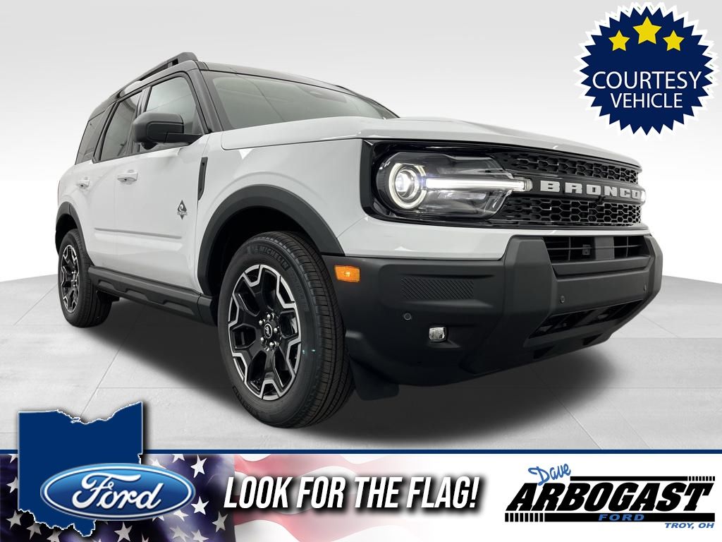 2025 Ford Bronco Sport Outer Banks's photo