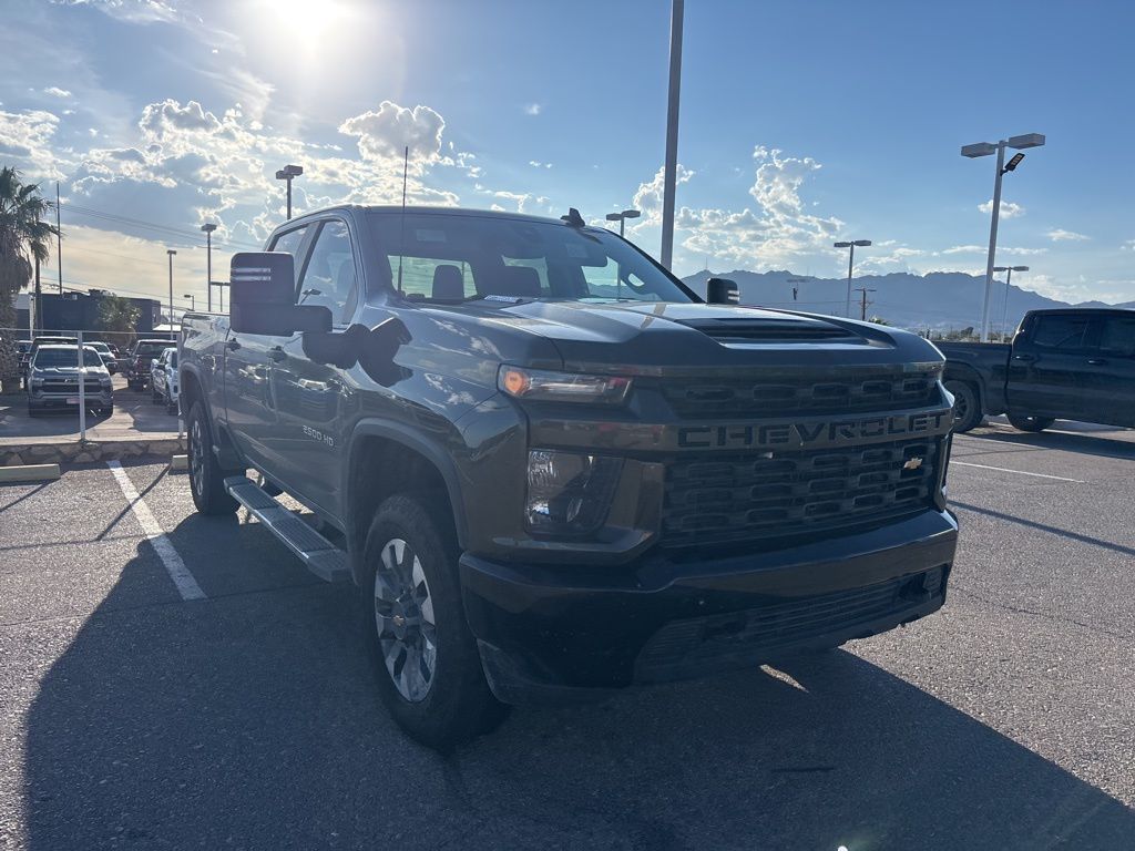 2023 Chevrolet Silverado 2500HD Custom photo 5