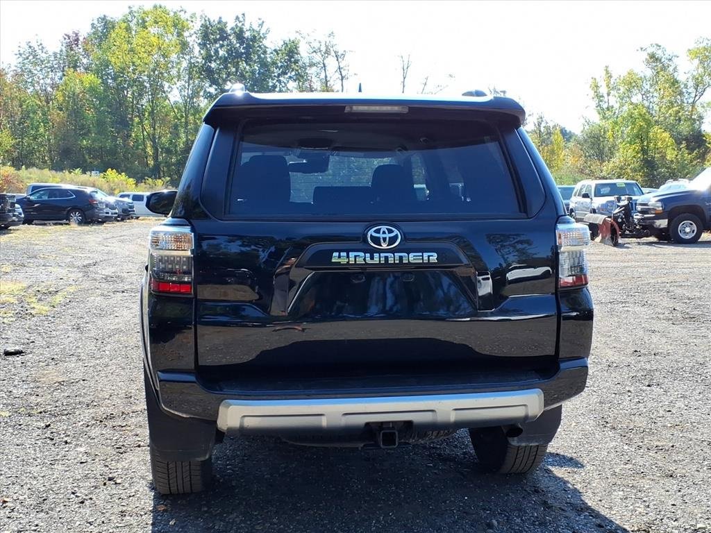 2024 Toyota 4Runner TRD photo 4