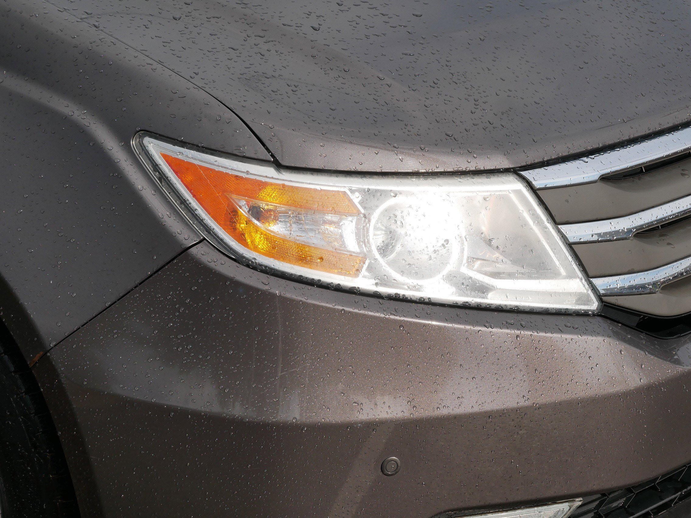 2013 Honda Odyssey Touring photo 16