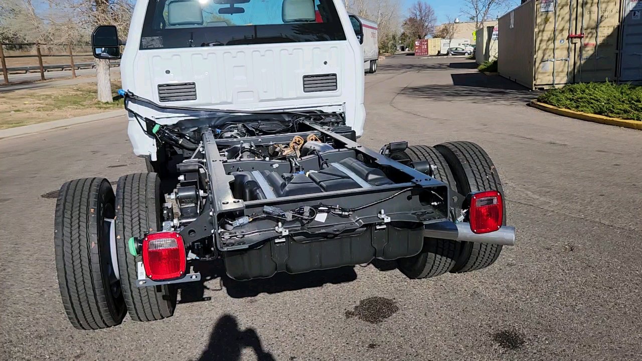 2024 Ford F-550 XL photo 30