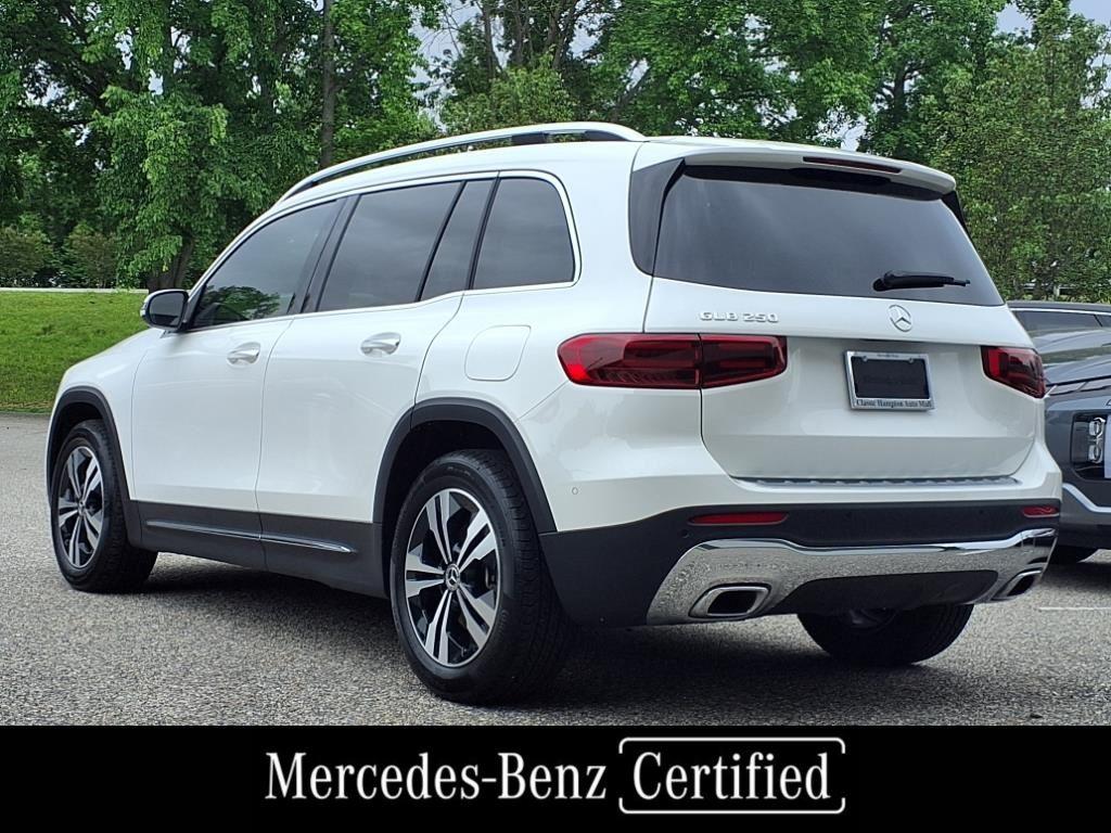 2025 Mercedes Benz GLB 250 photo 2