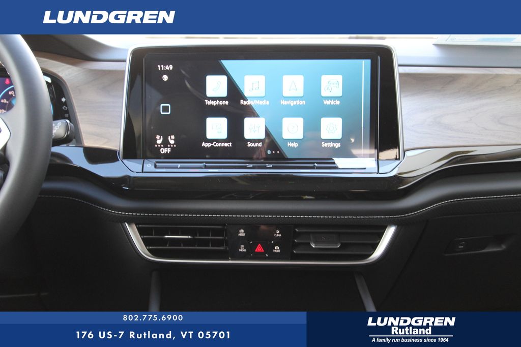 2026 Volkswagen Atlas SE Technology photo 2