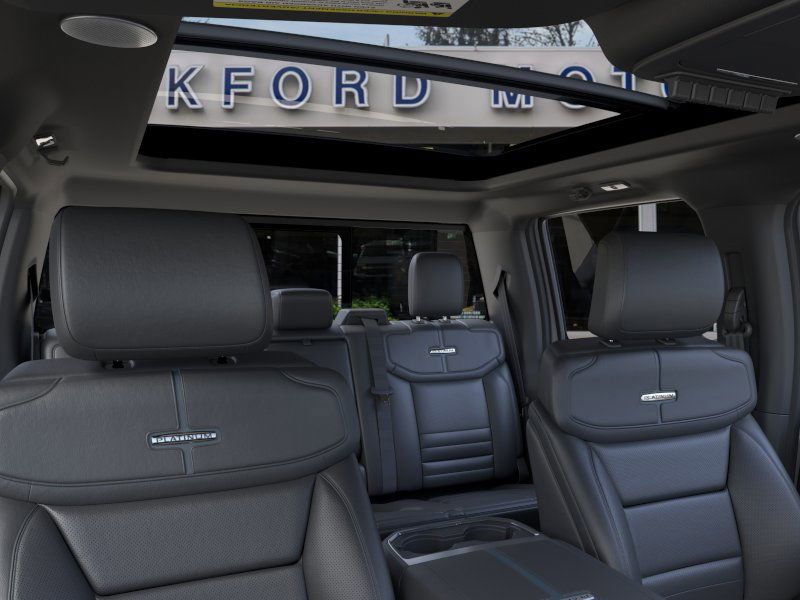 2025 Ford F-350 photo 18