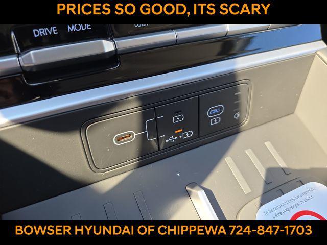 2026 Hyundai Santa Fe SEL photo 9