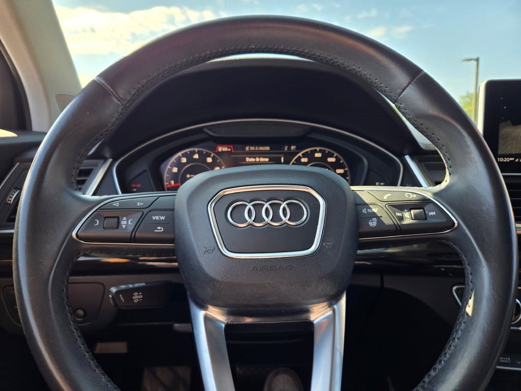 2020 Audi Q5 45 Premium Plus photo 35