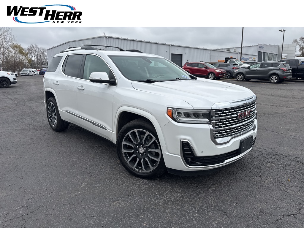 2020 GMC Acadia Denali's photo