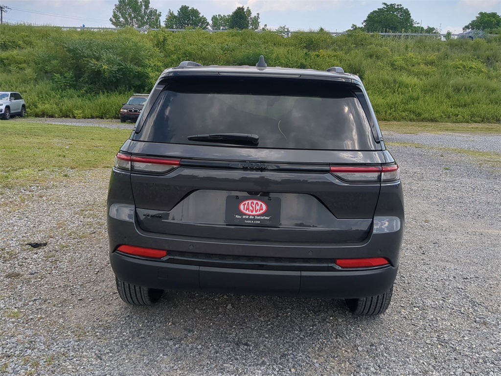 2025 Jeep Grand Cherokee Altitude X photo 3