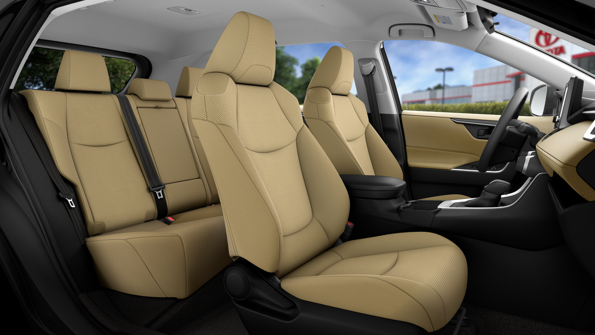 2025 Toyota RAV4 LE photo 3