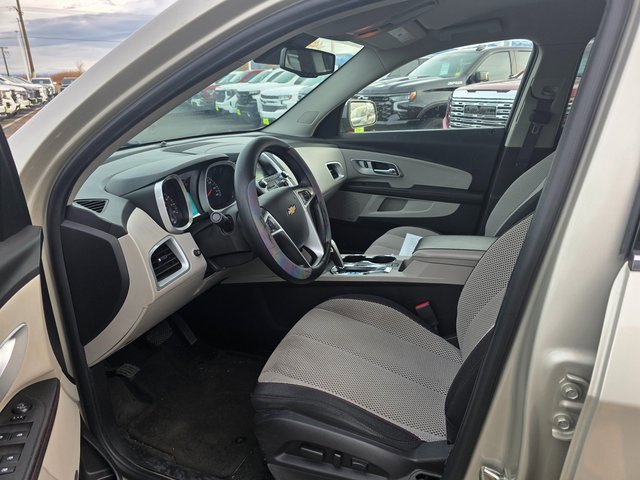 2014 Chevrolet Equinox LT photo 3