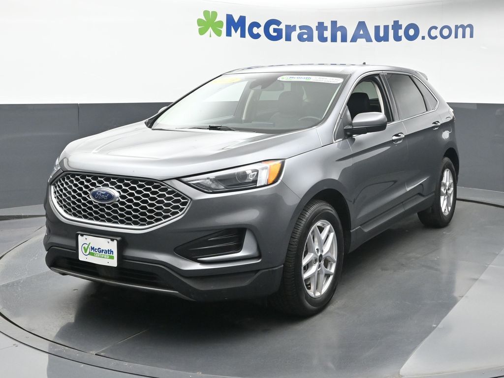 2023 Ford Edge SEL photo 13