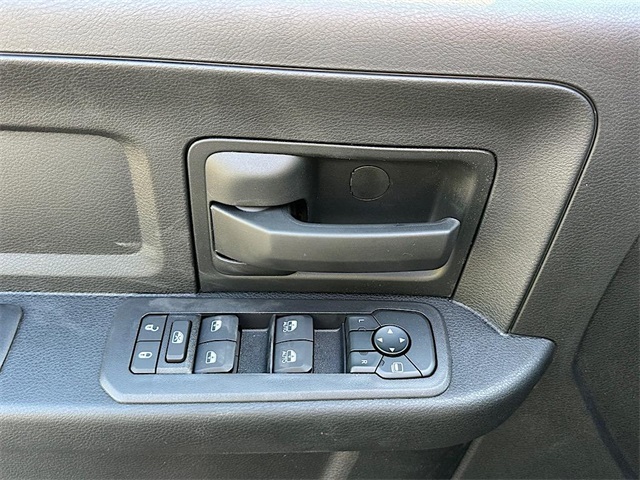 2026 Ram 3500 Tradesman photo 14