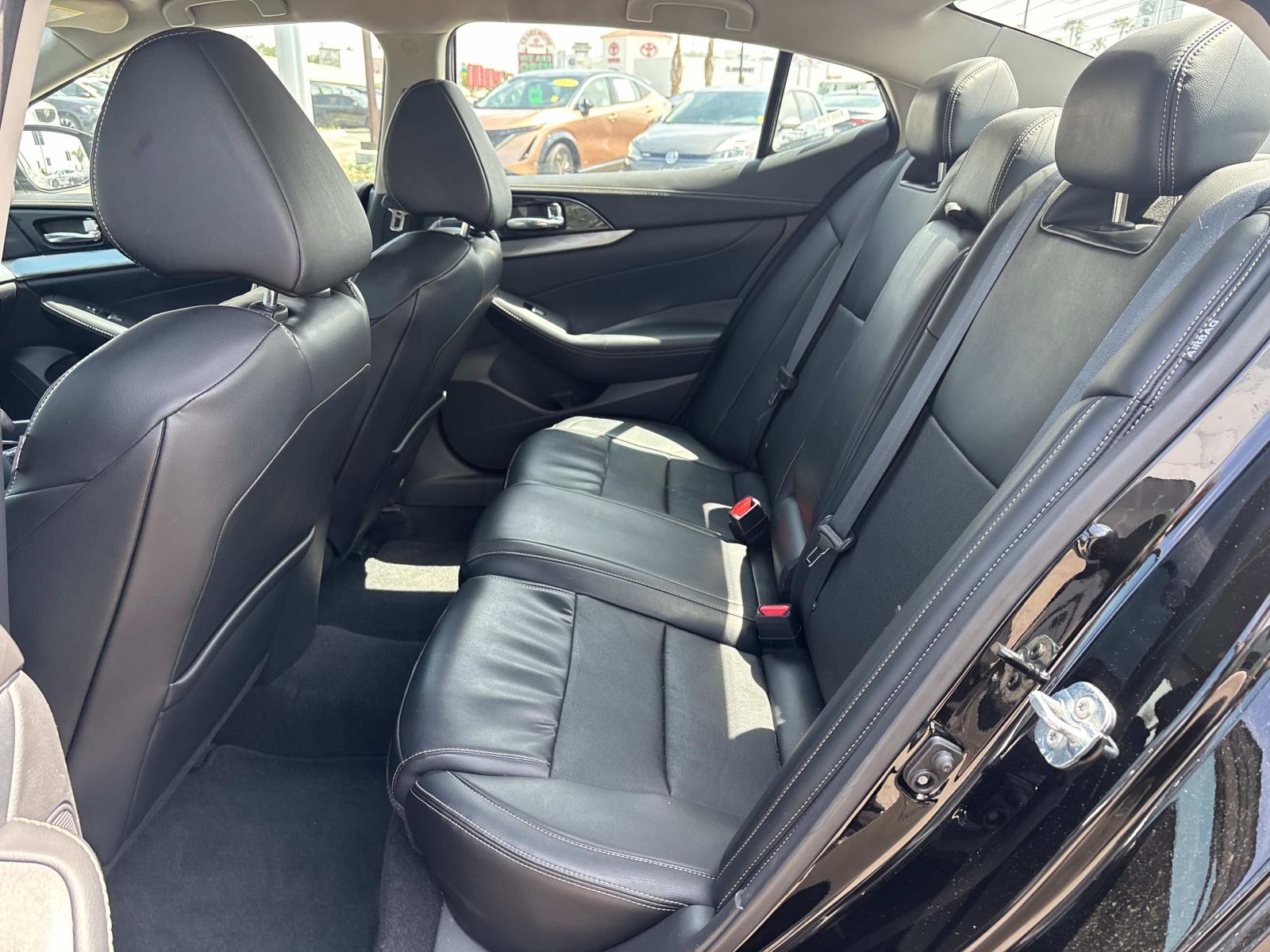 2023 Nissan Maxima SV photo 27