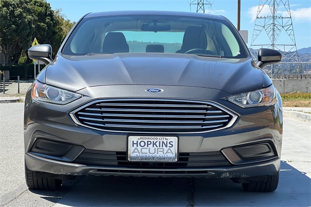 2018 Ford Fusion SE photo 9