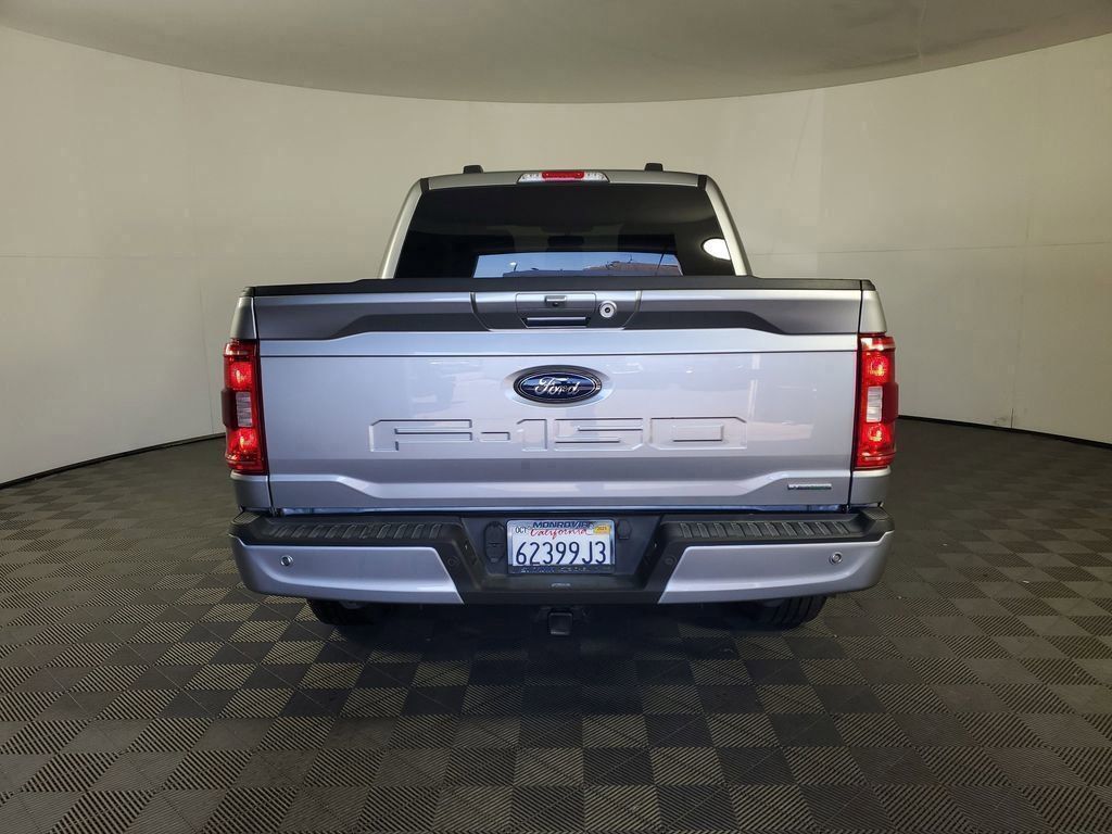 2021 Ford F-150 XLT photo 3