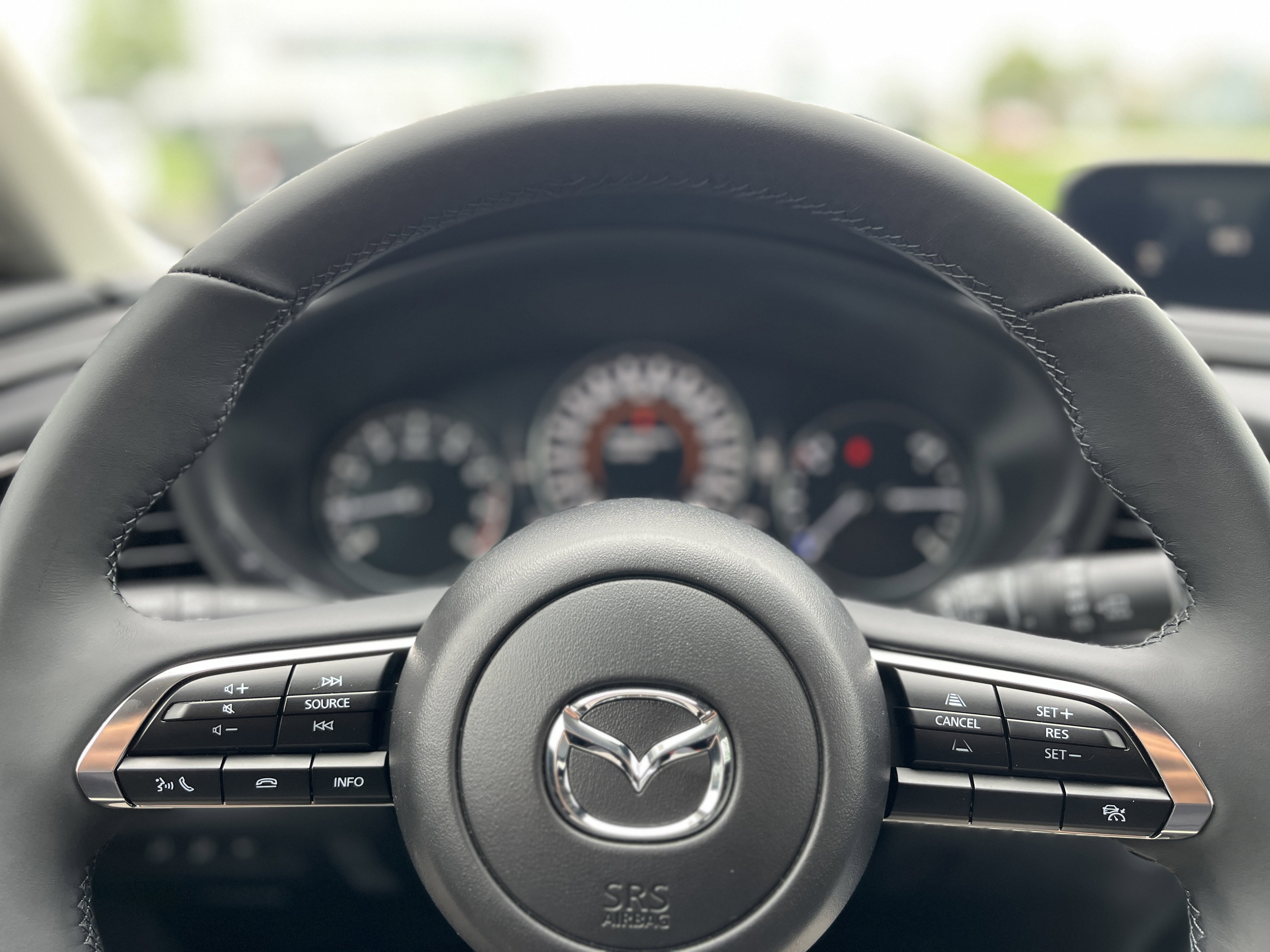 2025 Mazda CX-30 2.5 S Preferred photo 3