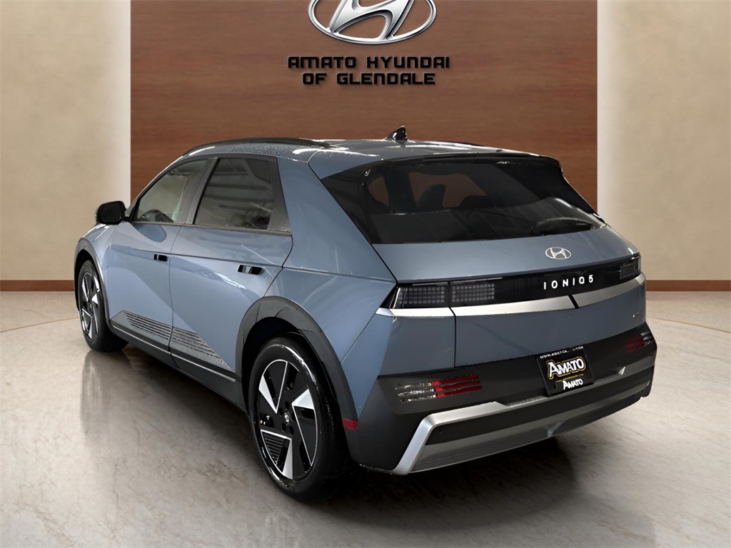 2025 Hyundai Ioniq 5 SEL photo 3