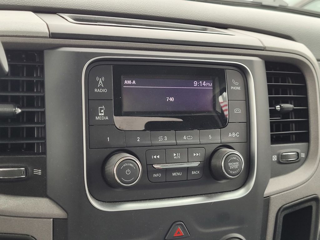 2018 Ram 2500 Tradesman photo 11