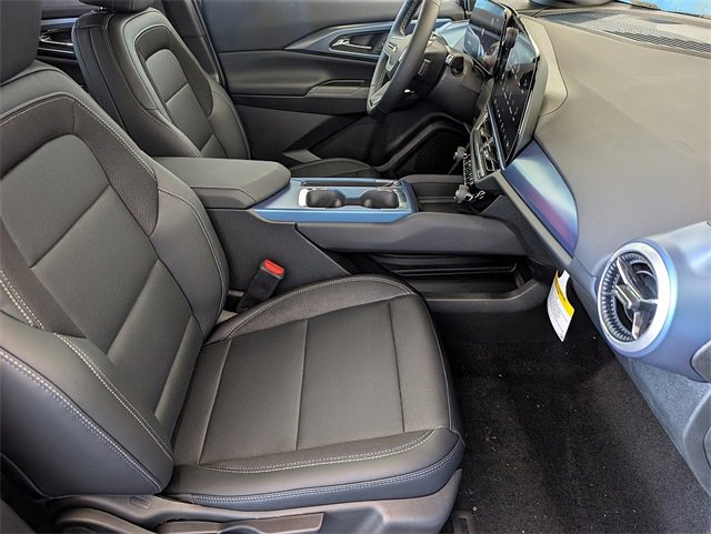 2025 Chevrolet Equinox EV 1LT photo 9