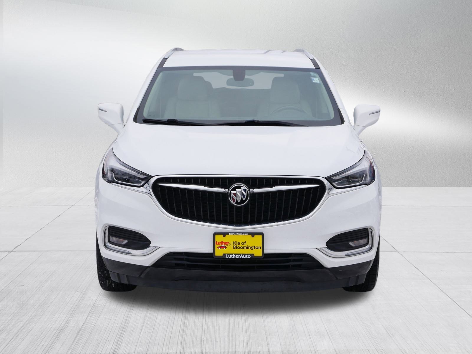 2019 Buick Enclave Essence photo 2