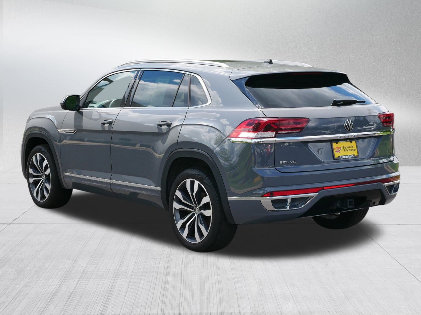 2023 Volkswagen Atlas Cross Sport Premium R-Line photo 4