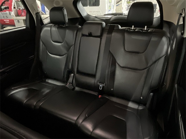 2022 Ford Edge Sport Titanium photo 26
