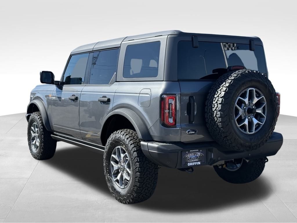 2025 Ford Bronco Badlands photo 7