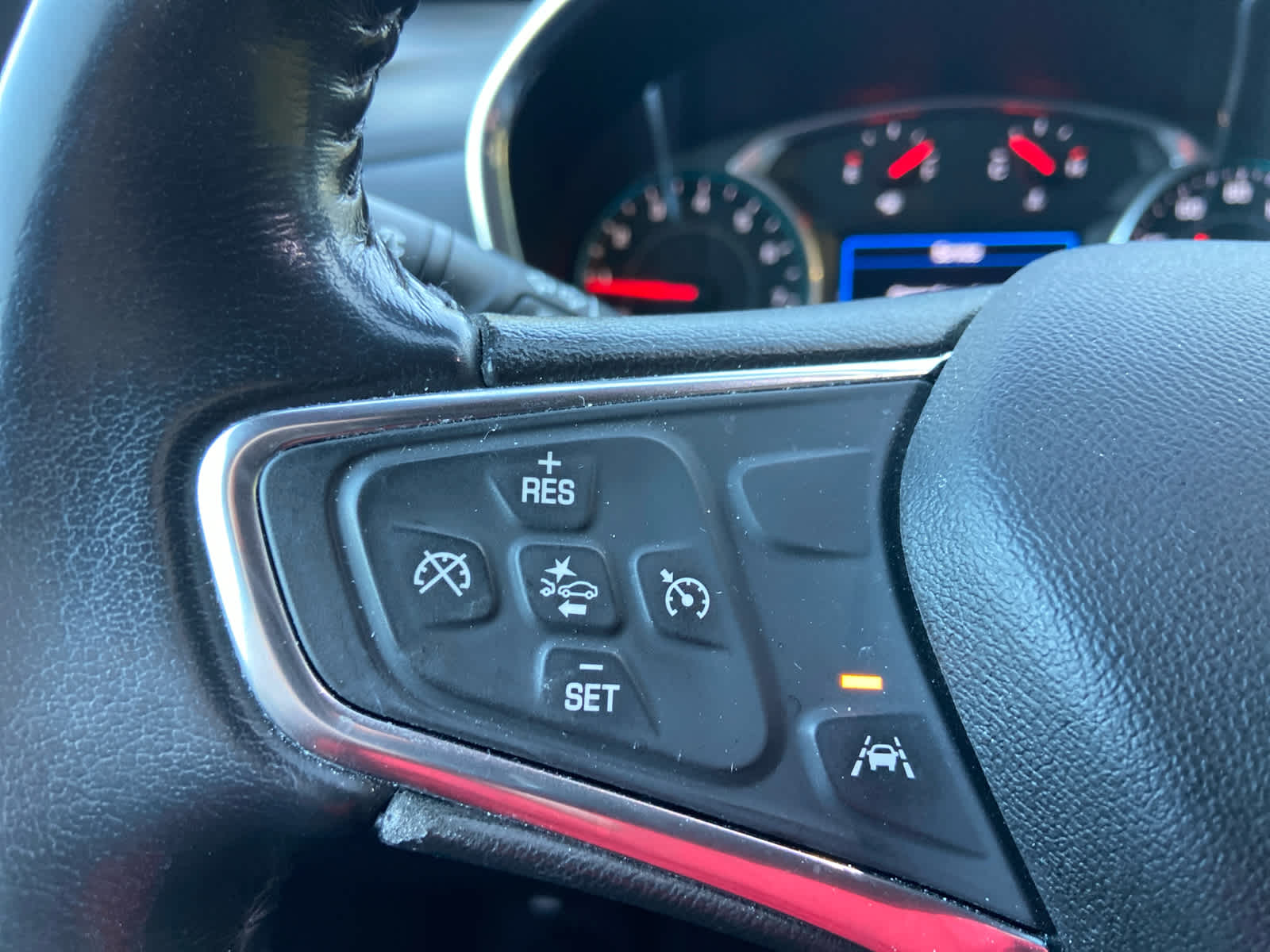 2020 Chevrolet Equinox LT photo 21