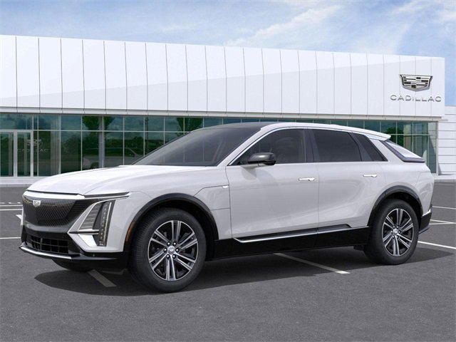 2025 Cadillac Lyriq Luxury photo 2