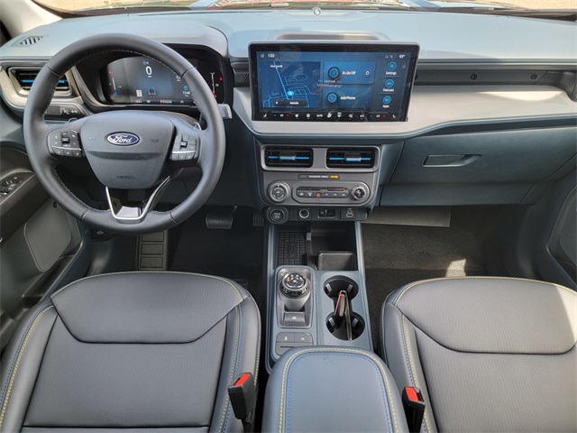 2025 Ford Maverick photo 29