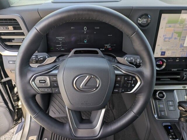 2024 Lexus GX 550 photo 17