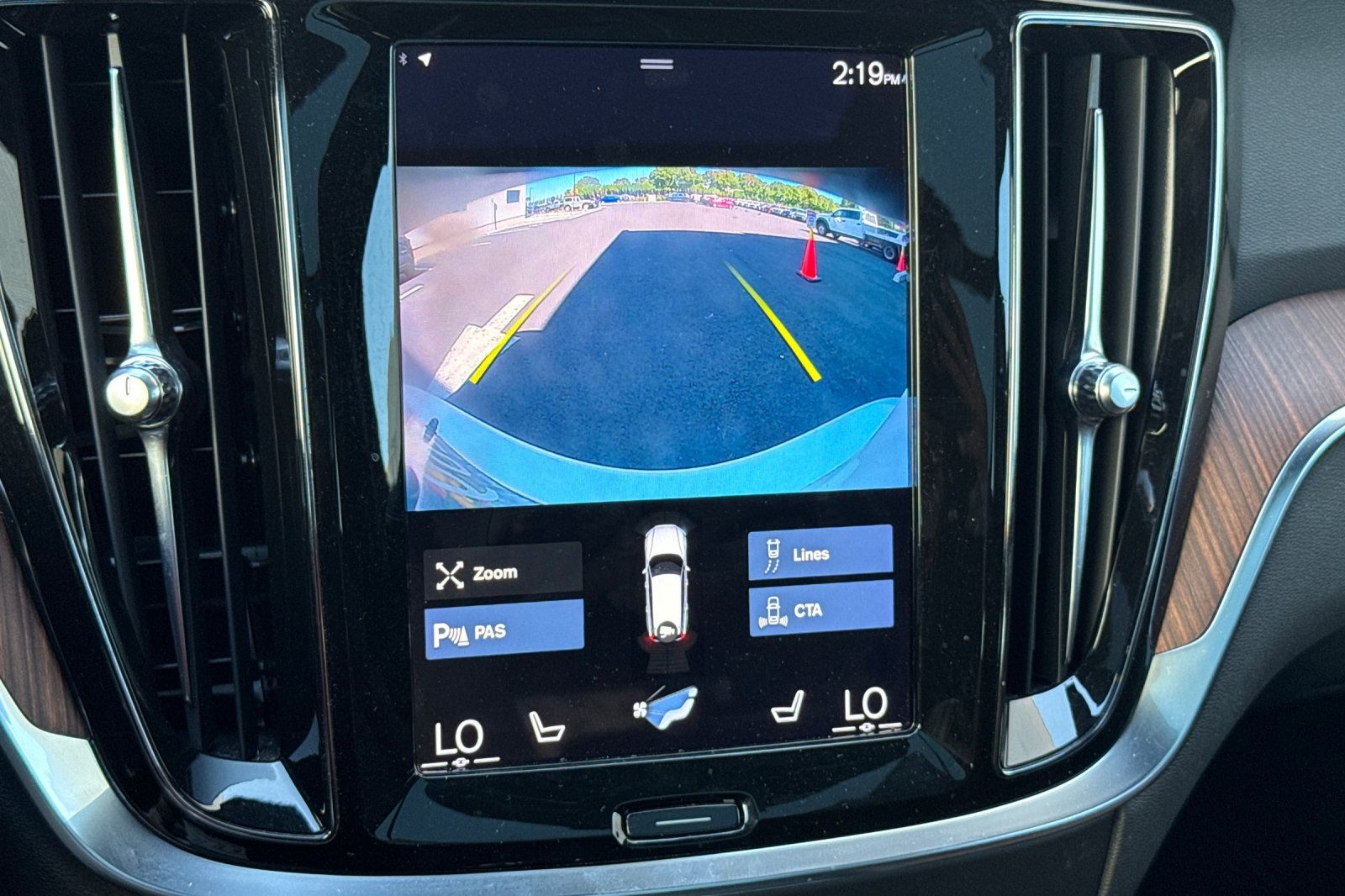 2022 Volvo V60 Cross Country T5 photo 23